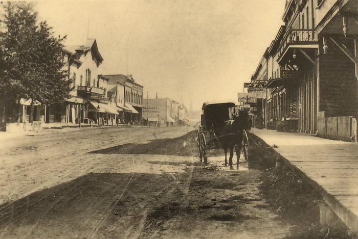 Selkirk Opera House - Old Photo Of Opera House On Left